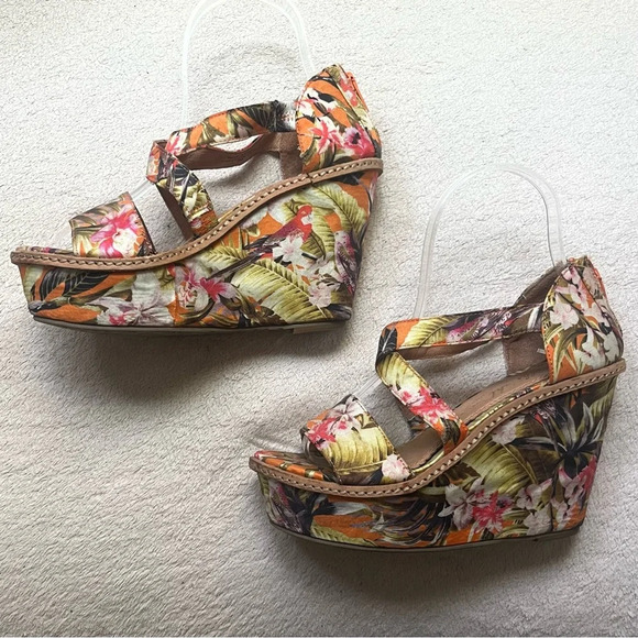 Anthropologie Miss Albright Tropical Floral Wedge Sandals-Women’s 5-Orange Multi - Picture 4 of 15